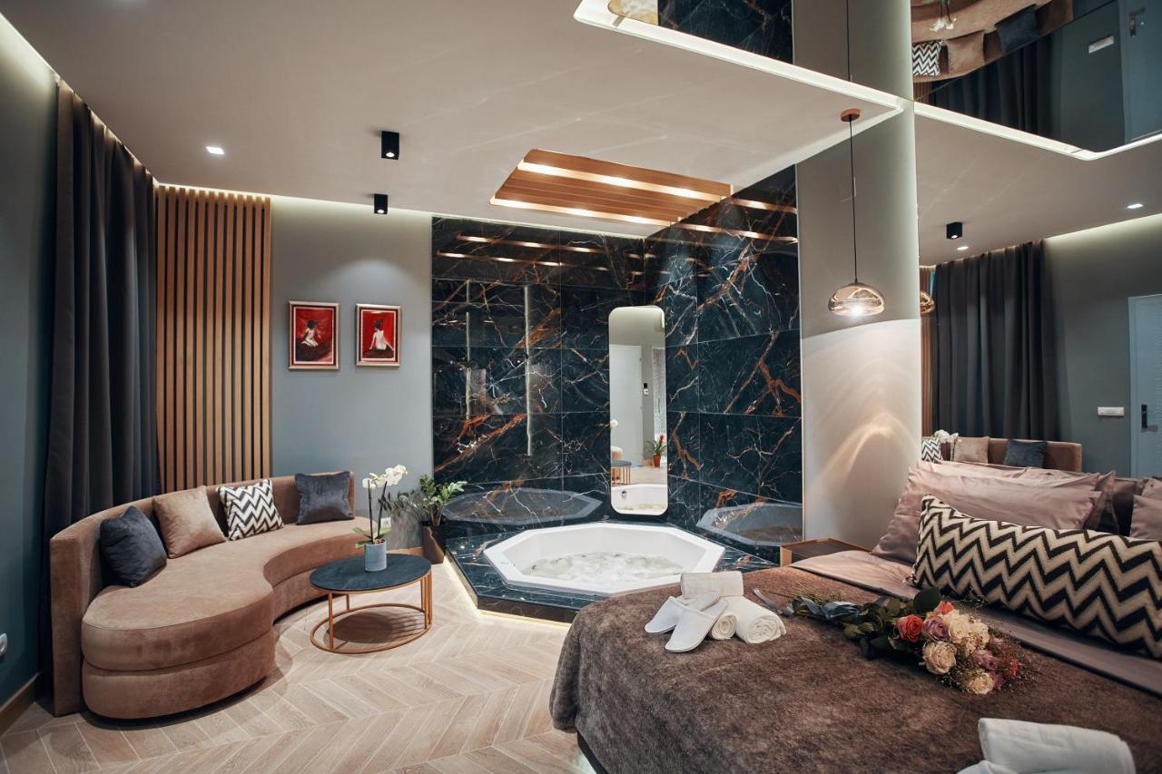 Monza Mirror Apartment Kikinda 외부 사진